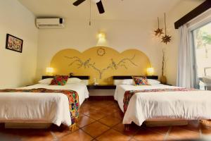 Riviera del Sol Amazing Double Queen Junior Suite 306