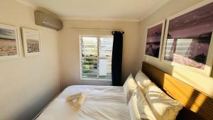 2 Bedroom Shared kitchenette Apartment with beautiful views