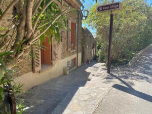 Maisons de vacances Magnifique maison de village clim vue mer 6 pers : photos des chambres