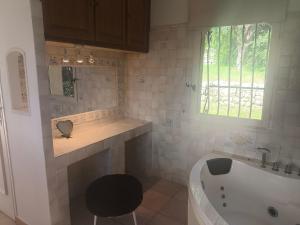 Villas Vue Imprenable a Grasse Plascassier : photos des chambres
