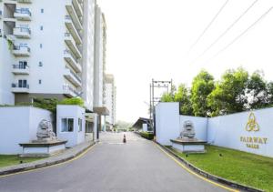 Luxury fairway living-Galle apartments