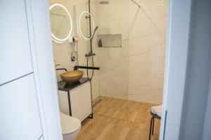 Golden Lake apartman