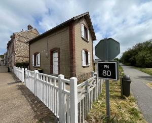 Maisons de vacances Le gite du PN80 1er sur la veloroute a Fecamp avec jardin : photos des chambres