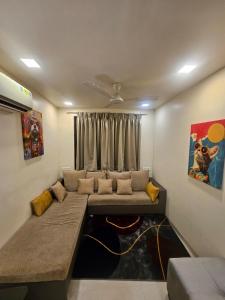 Pali Perch 1BHK with Peace, Charm and Bandra Vibes