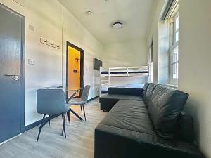 Golders Green Studio 61