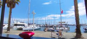 Apt de charme 4 pers, vue port, location idéale