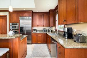 Big Island Kolea 11C by Coldwell Banker Island Vacations