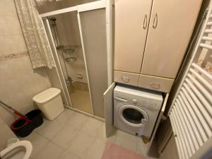 Spacious apartment very close to the tram