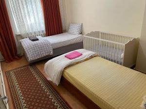 Spacious apartment very close to the tram