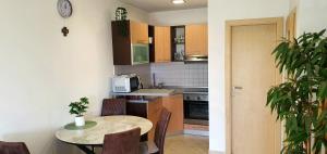 Apartma Sivi žako Novalja