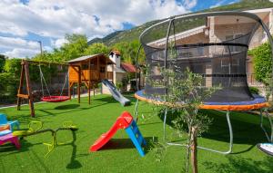 Family Jelavić Holiday House