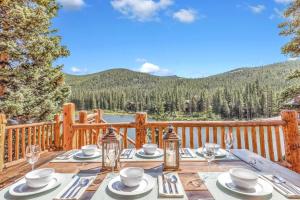 LakeFront Cabin fishing in Idaho Springs, Colorado