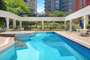 Hotel Vila Olimpia Kitchen Pool Gym