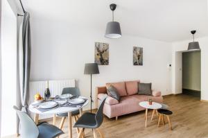 Beutiful Pearl Apartment in tenement house in Center