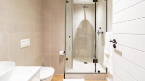 Luxury One Bed & Bath-On Park