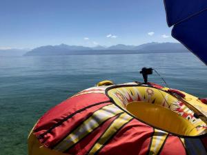 Appartement tout confort pieds dans leau avec vue imprenable , pause nature