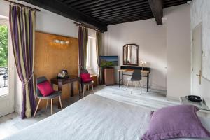 Hotels Hotel Beau Rivage Condrieu : photos des chambres