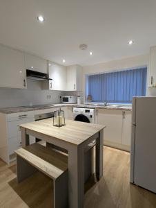 Newly Furnished Guest House Near City Centre