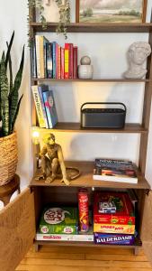 Artsy 4 Bedroom Home, Steps from Dining & Shops