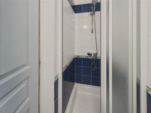 Balcon vue mer et piscine pour 4 personnes