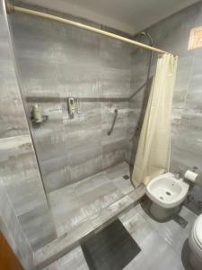 Decorado con cariño. ¡Muy buena ubicación!