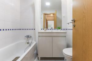 Marina Hillside 2 Apartment