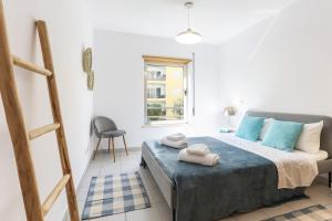 Marina Hillside 2 Apartment