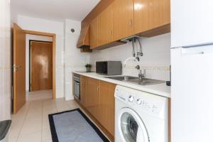 Marina Hillside 2 Apartment