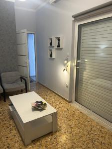 Apartment view sea artemida 3