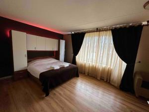 Modern and luxury vacation house, private Jacuzzi