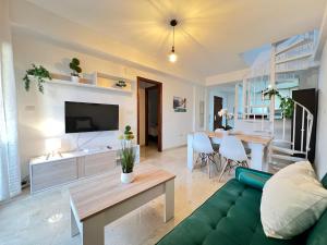 PUSHE Peligros Business & Culture