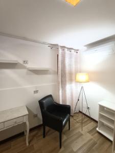Briani Venice Apartment with Private Patio