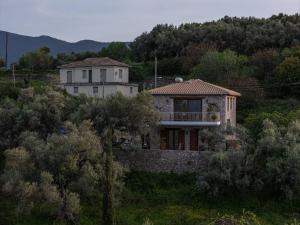 Villa Lithos