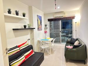 Lumpini Park Beach Pattaya