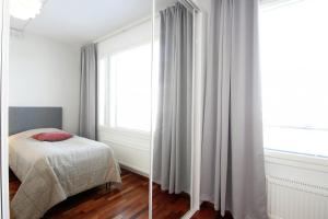 Central and Spacious Apartment for 6 with Sauna