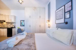 Ioannas and Nikos Skala Apartments