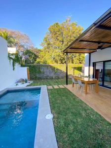 Villa Uma 50m to Zonte wave 2Bdr