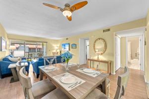 Dans Florida Condos Sea Dream at Runaway Bay