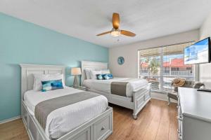 Dans Florida Condos Sea Dream at Runaway Bay