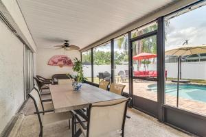 Outdoor Oasis Spacious Stay in Clearwater!