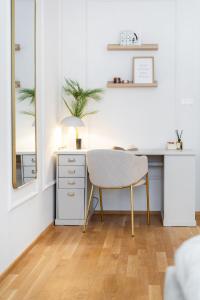 Rentero Spacious Smíchov 2 Bedroom Apartment with Excellent Tram Connection