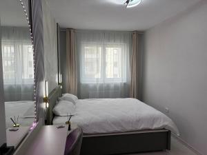 3 Room Modern Apartment