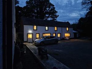 Stunning location, Omeath