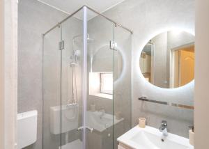 Harbourside Guesthouse Mandina - ZF Hvar