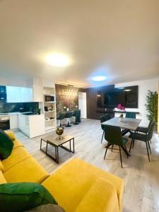 La Luna Apartment by the Sea