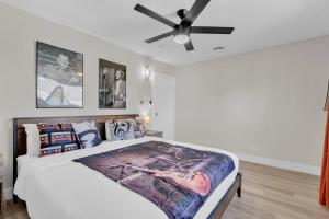 Next to Strip | Pool | Hot Tub | BBQ | Buddy Rich