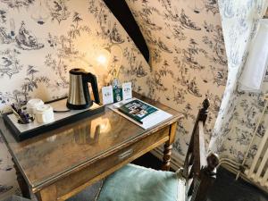 Hotels Logis Hotel Beau Site : photos des chambres