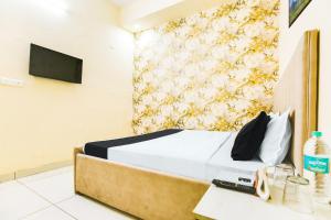 Hotel O Zirakpur Bus Stand Formerly Hotel Umang