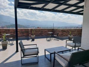 Penthouse Rooftop terrace Gem in the sky-Laureles