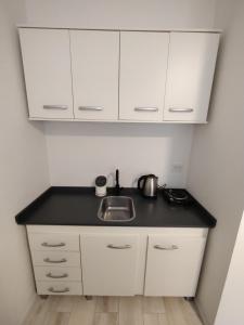 Monoambiente nuevo con terraza